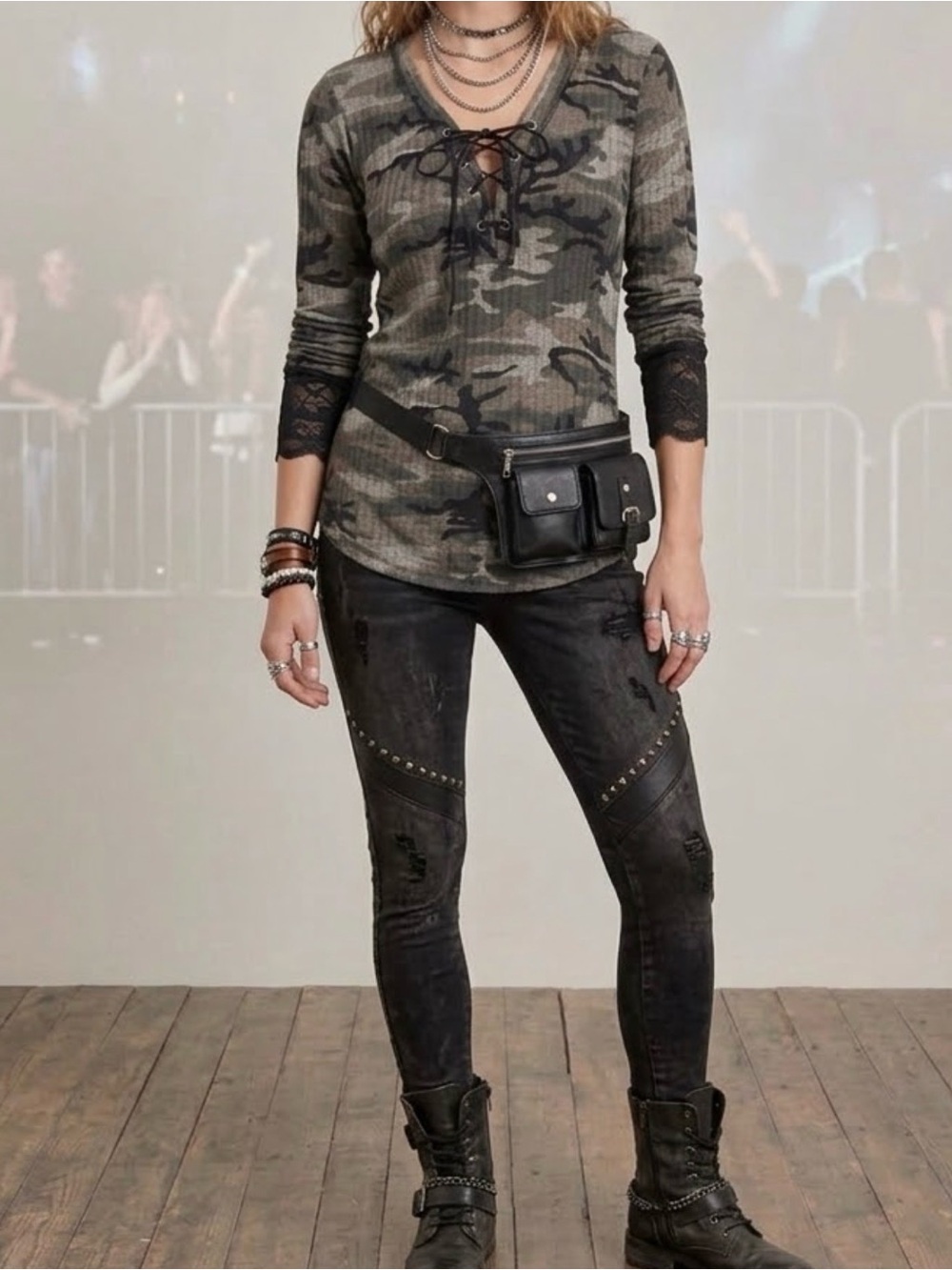 Venus Olive Camo Lace-Up Ribbed Long Sleeve Top XL